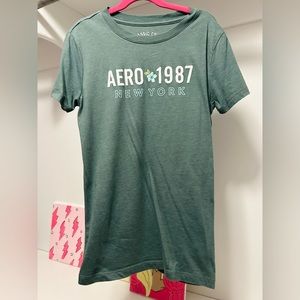 Aeropostale Script Appliqué Graphic Tee Size Small